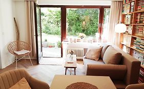 Mitten im Grünen - Apartment mit Wohlfühlcharakter in Stadtrandlage